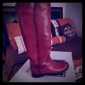 Riding boots